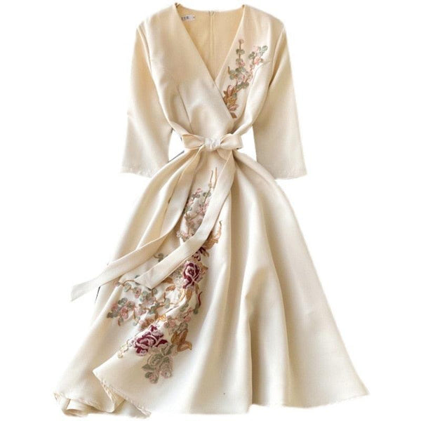 فستان فاخر مطرز خفيف لربيع وصيف 2022 على الطراز الفرنسي - متجر بيوتي سنتر