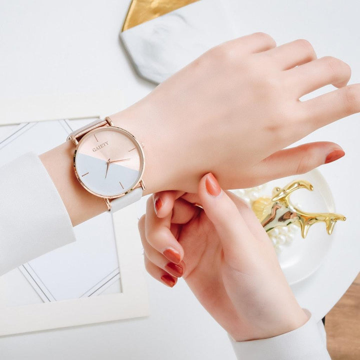 ساعة نسائية جلدية للإناث فاخرة بتصميم أنيق - متجر بيوتي سنتر